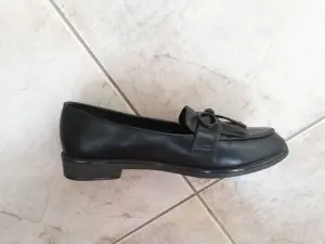 Элегантные туфли-лоферы чёрного цвета, размер 36