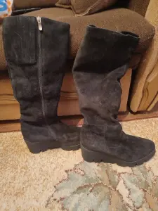 Женские сапоги