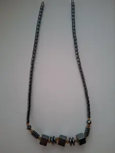 Бусы из натуральных камней