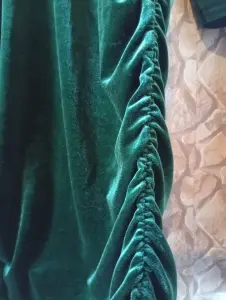 Вельветовое платье