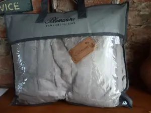 Плед, покрывало кролик новое, 220х240.