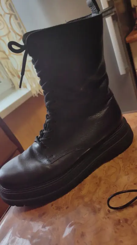 Ботинки женские
