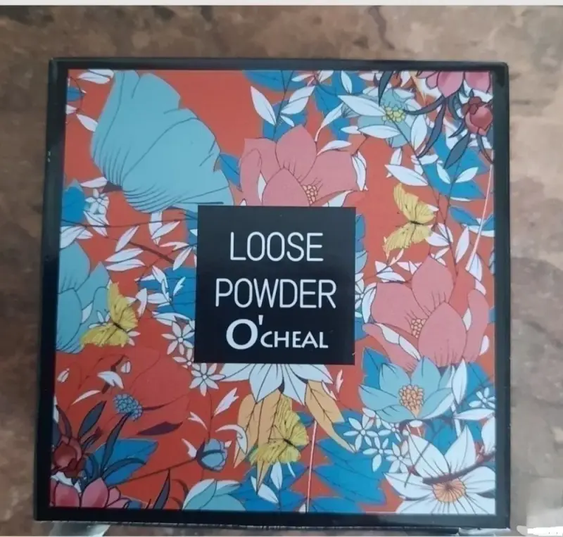 Прозрачная пудра для лица матирующая