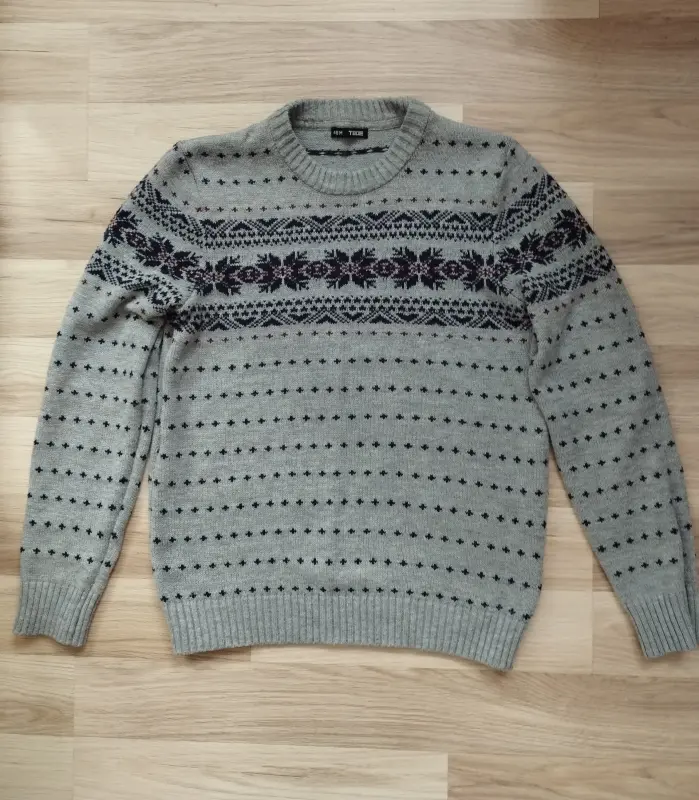 Джемпер р-р 48 (М)