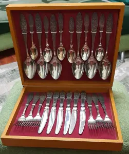 Набор столовых приборов Ромашка (винтаж времён СССР, РМ, МНЦ)