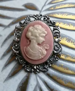 Комплект в стиле винтаж браслет + колье + брошь