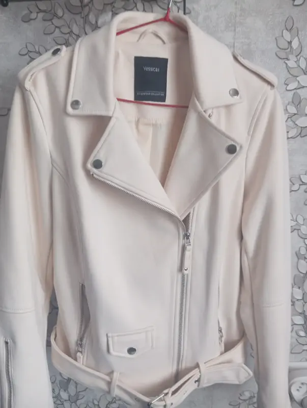 Куртка кожаная женская