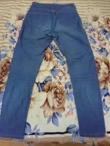 Джинсы Твоё