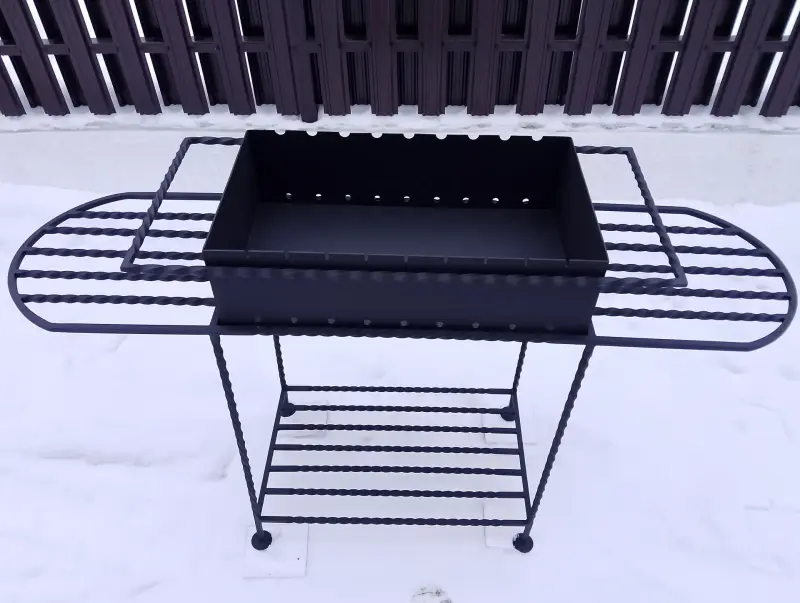 Мангал съемный на подставке