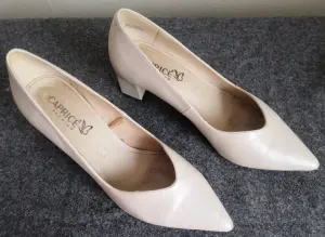 Женские туфли