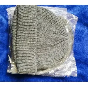 Шапка вязаная