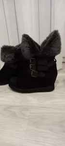 Зимние замшевые полусапожки