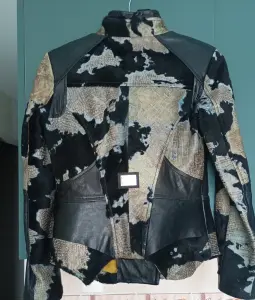 Женская верхняя одежда