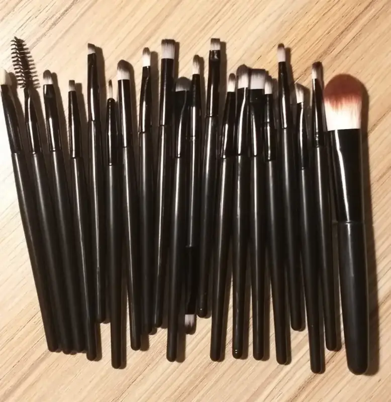 Товары для макияжа - Кисти для макияжа, набор кистей 20 шт, новые - Вся Беларусь Кисти для макияжа, набор кистей 20 шт, новые - Вся Беларусь - 237445 - Доска объявлений Kupika.by