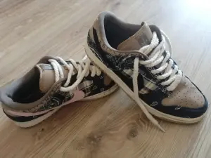 Кроссовки Nike SB Dunk Low Cuctus Jack