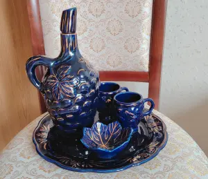 Фарфор. Набор посуды для вина, кувшин.