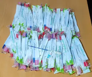 Одноразовый дорожный набор (щётка+паста)