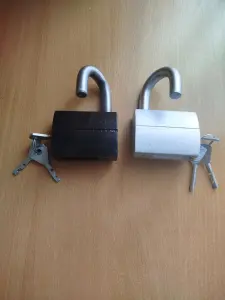 Продам замки (замок) навесной (автомат)