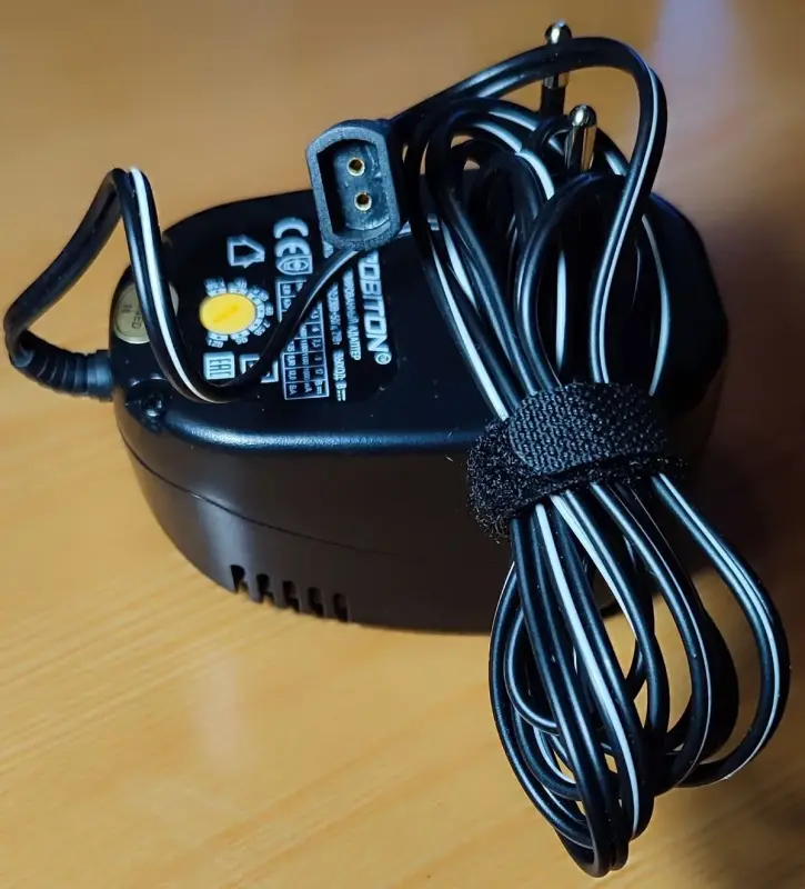 Другие электронные товары - Универсальный стабилизированный блок питания SN1000S - Вся Беларусь - Фото 2 Универсальный стабилизированный блок питания SN1000S - Вся Беларусь - 238698 - Доска объявлений Kupika.by - Фото 2