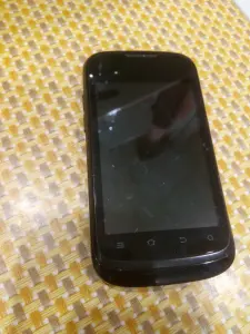 Телефон на запчасти