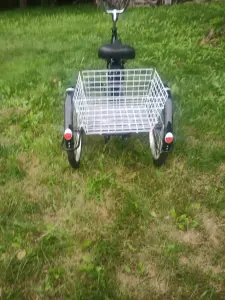 Электровелосипед трехколесный