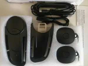 Фиксатор ремня детского автокресла с сигнализацией