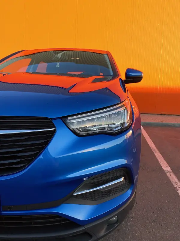 Автомобиль