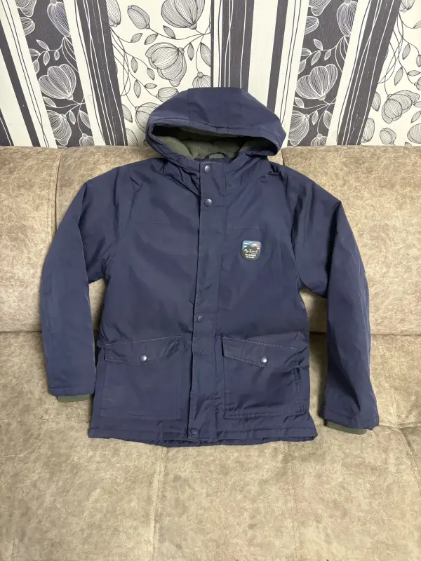 Куртка для мальчика весенняя 158р