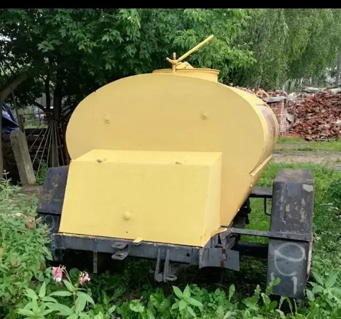 Прицеп цистерна пищевая