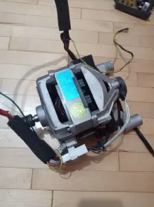 Коллекторный электродвигатель от стиральной машины