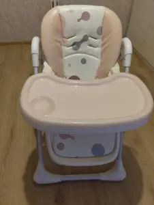 Столик для кормления