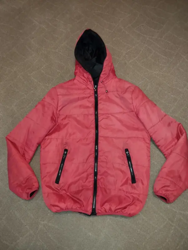 Демисезонная куртка размер 46-48