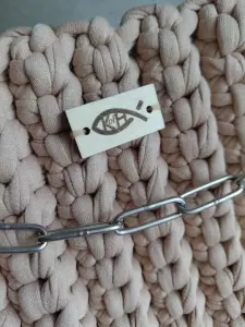 Сумка-клатч вязаная