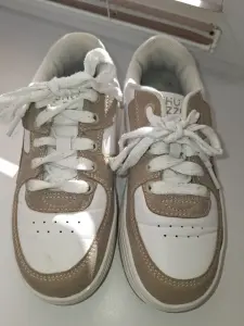 Кроссовки 34размер