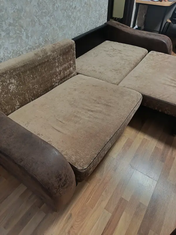 Диван аккордеон.