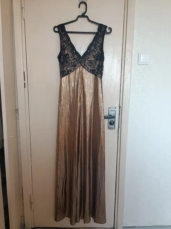 Вечернее платье Guess - Вся Беларусь - 241308 - Доска объявлений Kupika.by - Фото 2