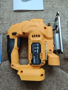 НОВЫЙ Лобзик аккумуляторный DEKO DKJS100 (2 АКБ)