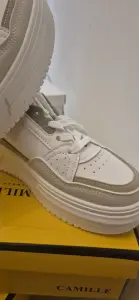 Женская обувь