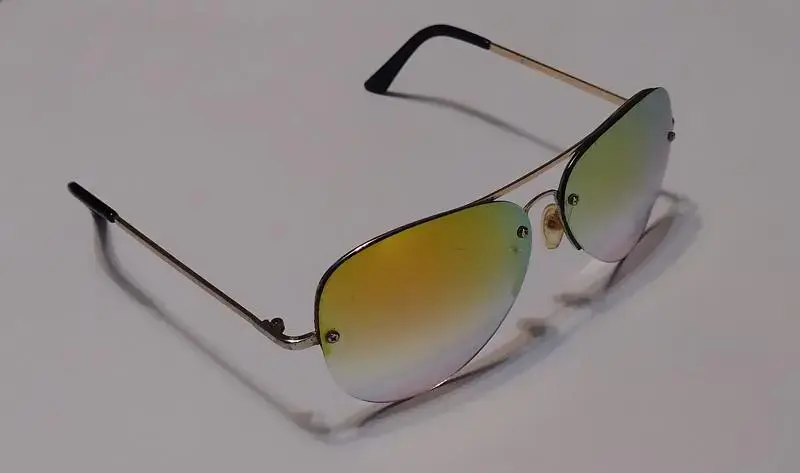 Мужские аксессуары - Солнцезащитные очки (зеркальные) АВИАТОРЫ - Вся Беларусь - Фото 2 Солнцезащитные очки (зеркальные) АВИАТОРЫ - Вся Беларусь - 240240 - Доска объявлений Kupika.by - Фото 2