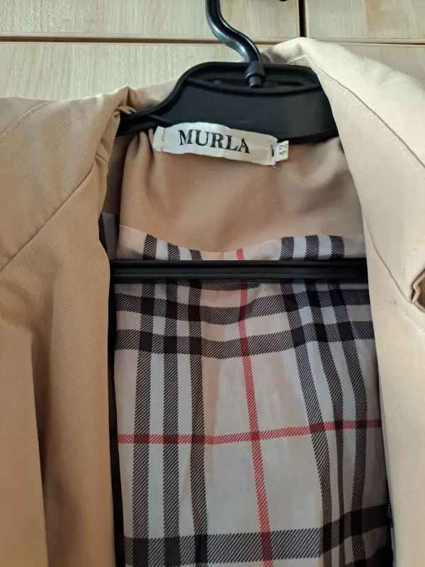 Тренч бежевый, женский