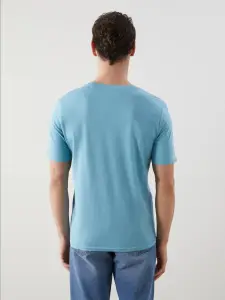 Мужская Футболка LC Waikiki р-р 48 (S)-новая.