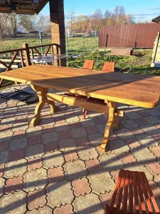 Уличные стол и скамейки из массива дуба
