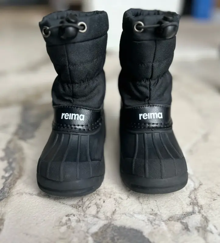 Водоотталкивающие ботинки reima