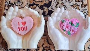 Ладони, новые, ручная работа из гипса в форме рук+ ароматное мыло