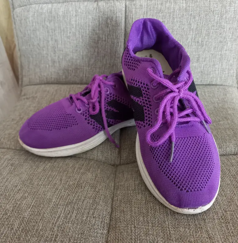 Кроссовки, 34 р-р.