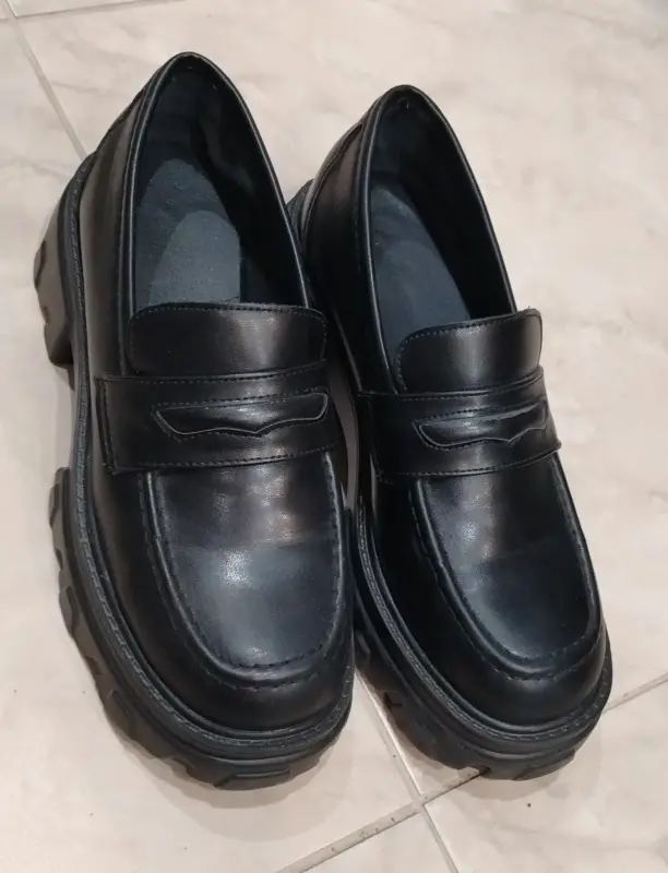 Туфли лоферы 39