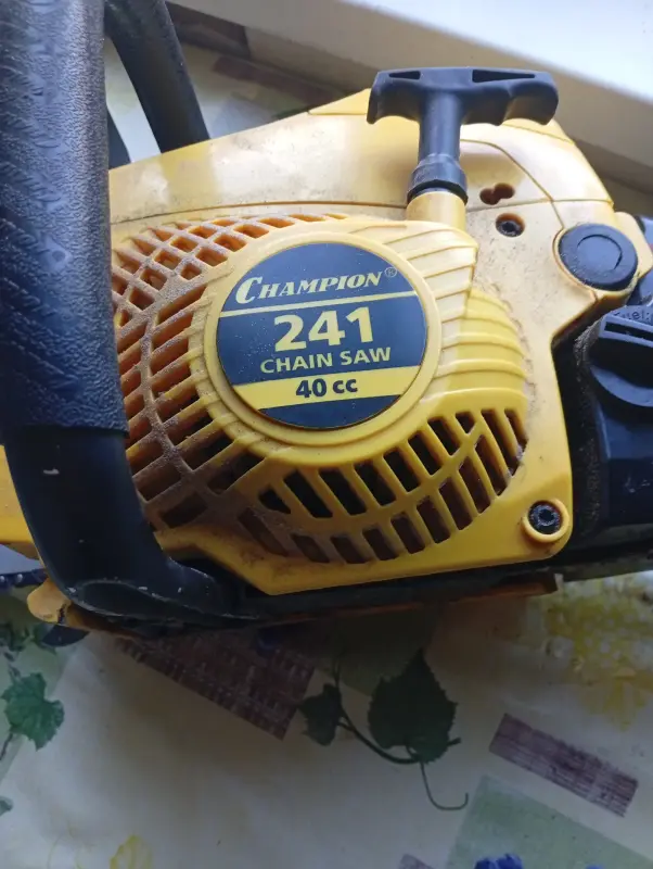 Бензопила чемпион 241