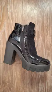 Ботинки Marko женские демисезонные