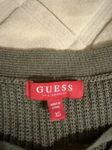 Свитер Guess(оригинал)