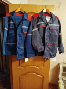 Продам костюм рабочий (куртка и брюки)